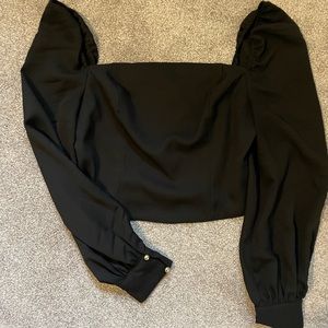 Windsor Square Neck Crop Top-